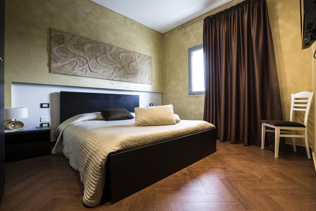 Garden Holiday Marina di Melilli Екстериор снимка