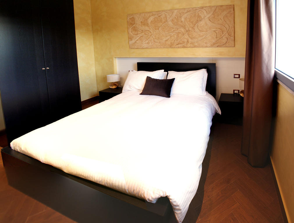 Garden Holiday Marina di Melilli Стая снимка
